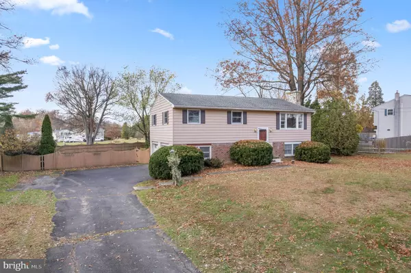 Pennsburg, PA 18073,2814 UPPER RIDGE RD