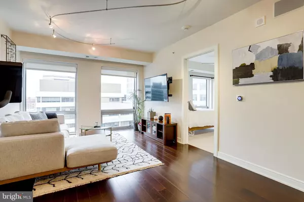 Arlington, VA 22209,1111 19TH ST N #1706