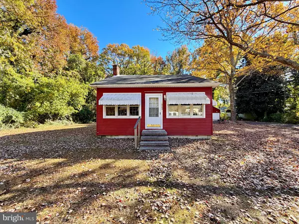 Cobb Island, MD 20625,18284 PIEDMONT DR