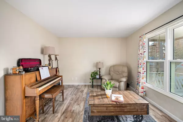 Fredericksburg, VA 22405,3 LORD FAIRFAX DR