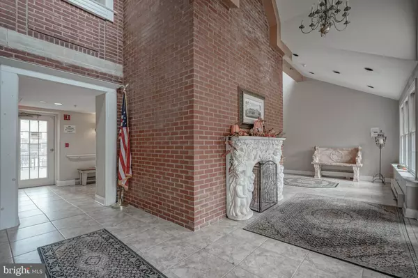 Clayton, NJ 08312,100 AURA RD #311