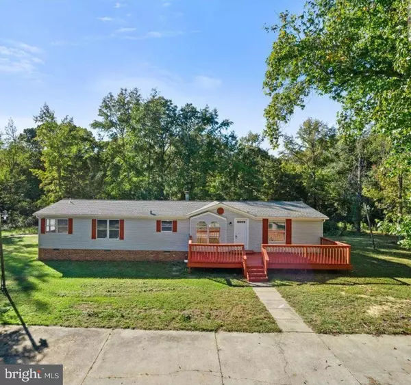 Pomfret, MD 20675,8154 LAKEVIEW DR