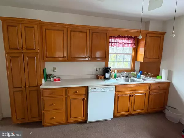 Reedsville, PA 17084,221 S MAIN ST