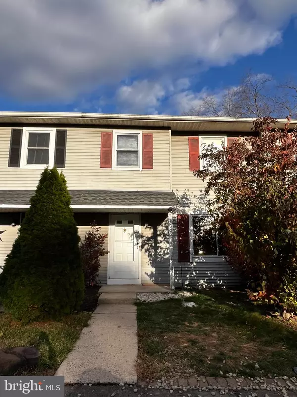 Perkasie, PA 18944,719 HUNTERS RUN