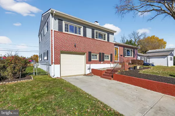 Catonsville, MD 21228,910 PRESTWOOD RD