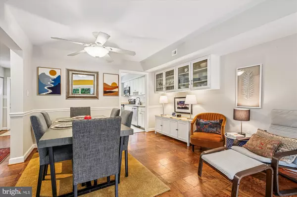 Rockville, MD 20850,692 AZALEA DR #6-692