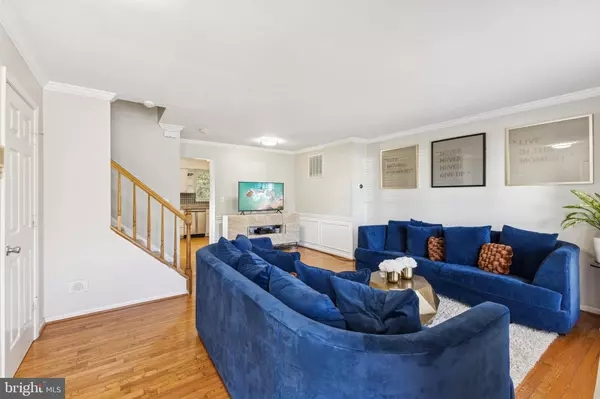 Dumfries, VA 22025,5029 BUENA VISTA DR