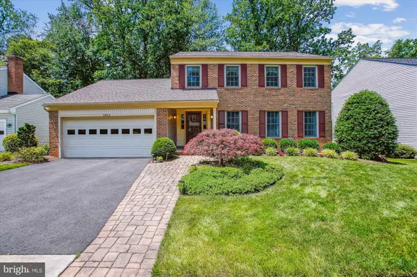 5608 DOOLITTLE ST, Burke, VA 22015