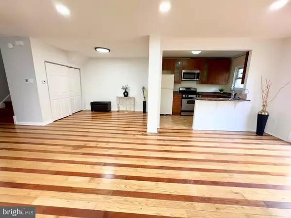 Philadelphia, PA 19115,9310 JAMISON AVE #B