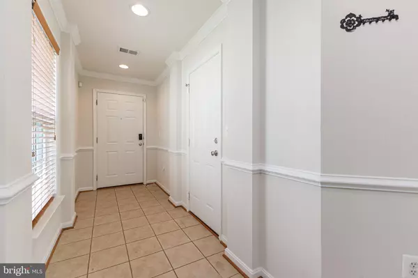 Woodbridge, VA 22191,15687 JOHN DISKIN CIR