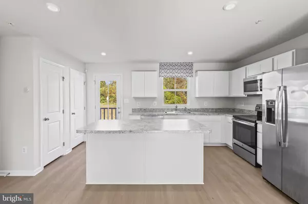 Capitol Heights, MD 20743,5404 VERGO RD