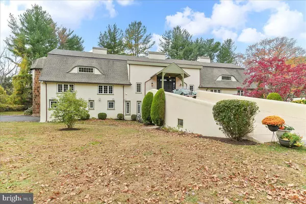 Wilmington, DE 19807,208 HAYSTACK LN