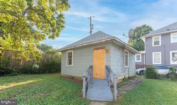 Baltimore, MD 21225,3900 5TH ST