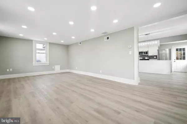 Baltimore, MD 21206,3814 WALNUT AVE