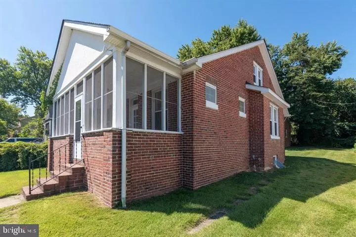 Baltimore, MD 21206,5316 PLAINFIELD