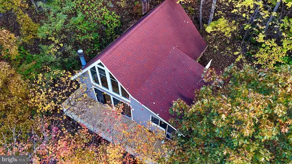 Gerrardstown, WV 25420,646 GLENWOOD LN