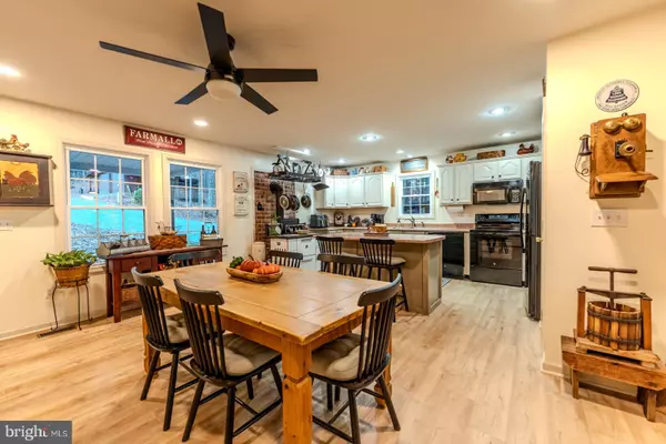 Paw Paw, WV 25434,216 ANGEL COUNTRY LN