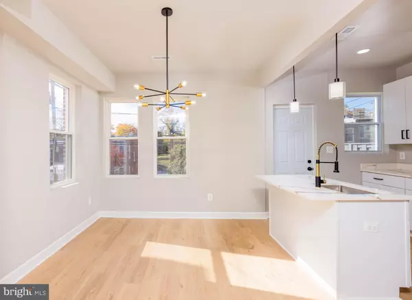 Baltimore, MD 21229,24 S TREMONT RD