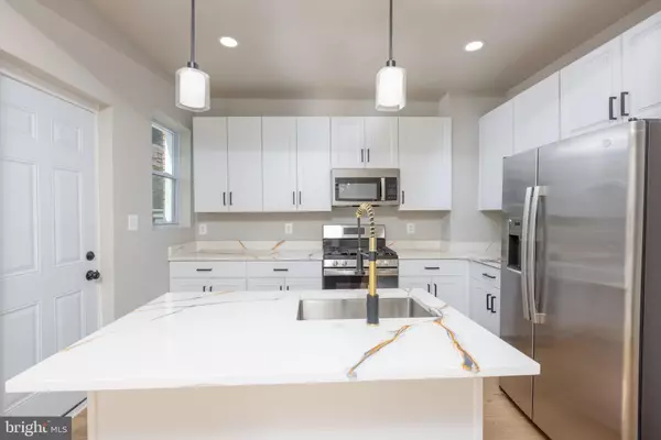 Baltimore, MD 21229,24 S TREMONT RD