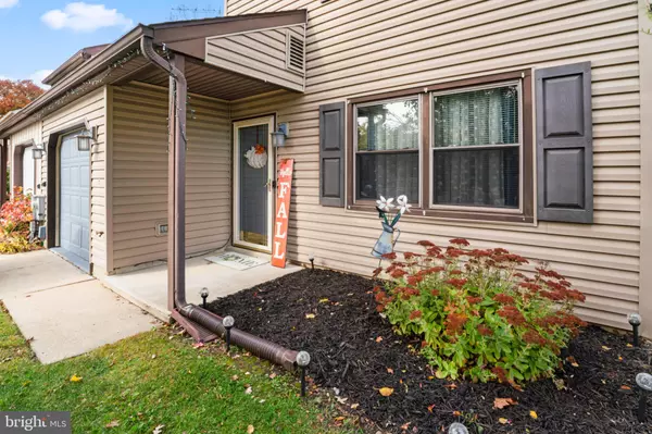 28 LANFORD, New Castle, DE 19720