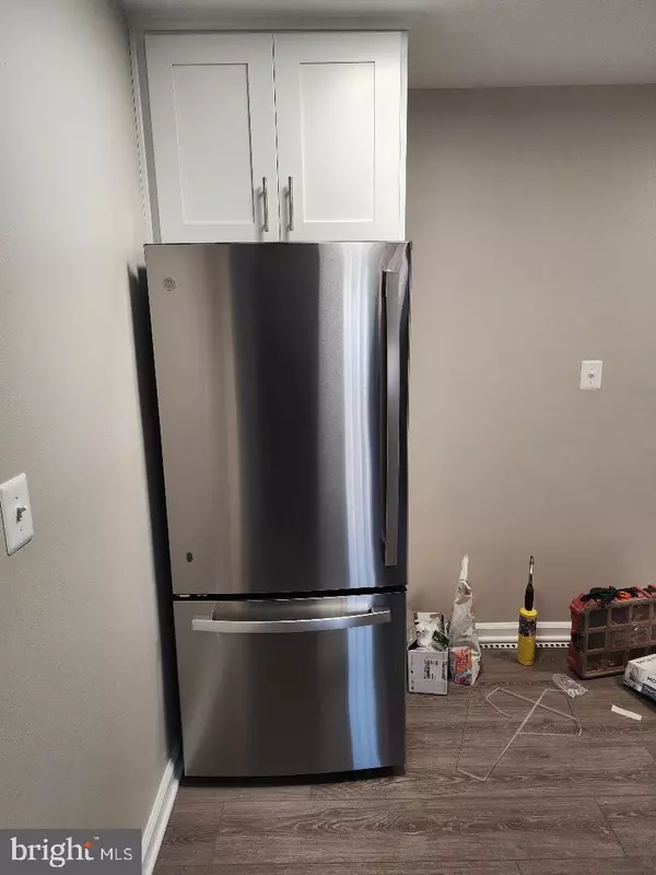 Sterling, VA 20164,205 E CORNELL DR