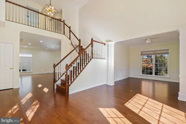 Reston, VA 20191,2442 ARCTIC FOX WAY