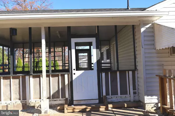 Gaithersburg, MD 20877,106 HUTTON ST