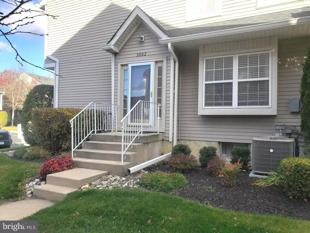 Mount Laurel, NJ 08054,5002 ESSEX LN