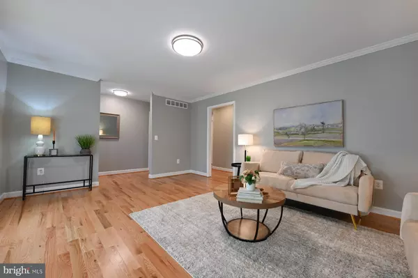 Severn, MD 21144,7867 CHESTNUT LEAF RD