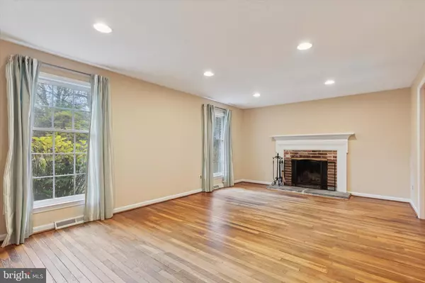 Downingtown, PA 19335,685 HOPEWELL RD