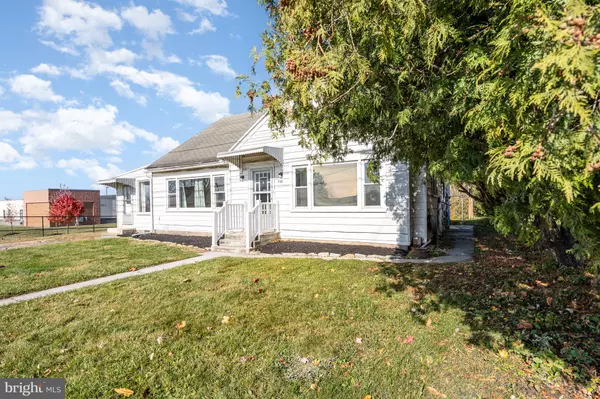 Annville, PA 17003,735 W MAIN ST