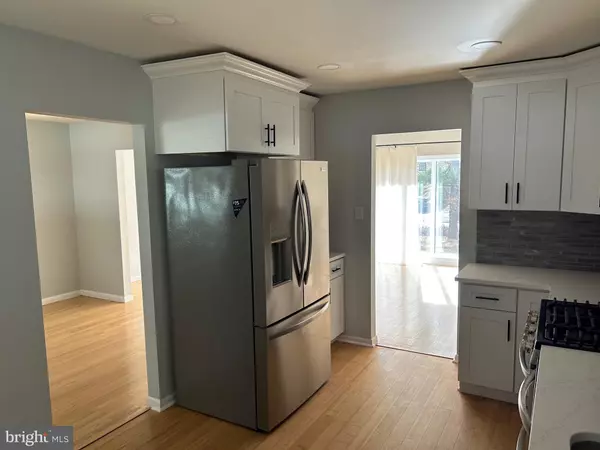 Cinnaminson, NJ 08077,2308 BRANCH PIKE