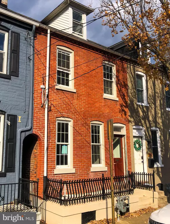 11 W NEW ST, Lancaster, PA 17603