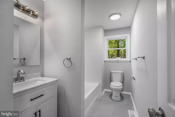 Sicklerville, NJ 08081,840 JARVIS RD