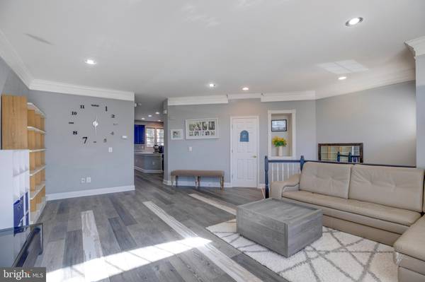 Gainesville, VA 20155,6907 STANWICK SQ