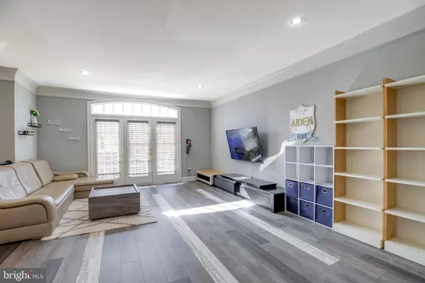 Gainesville, VA 20155,6907 STANWICK SQ