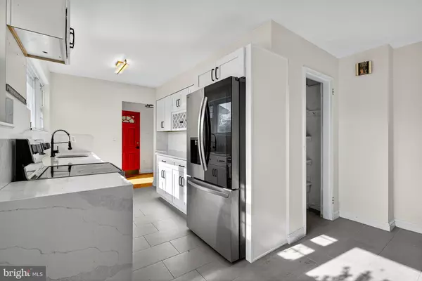 Silver Spring, MD 20904,7 SHAW AVE