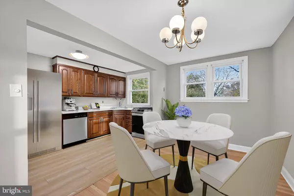 Ridley Park, PA 19078,110 LAKEVIEW DR