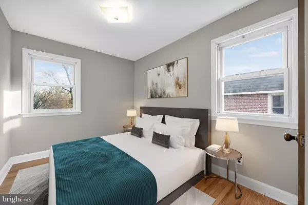 Ridley Park, PA 19078,110 LAKEVIEW DR