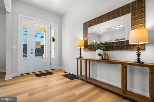 Falls Church, VA 22043,7505 MAGARITY RD