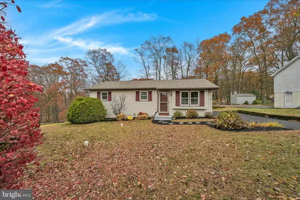 Auburn, PA 17922,140 - 141 NAVAJO DR