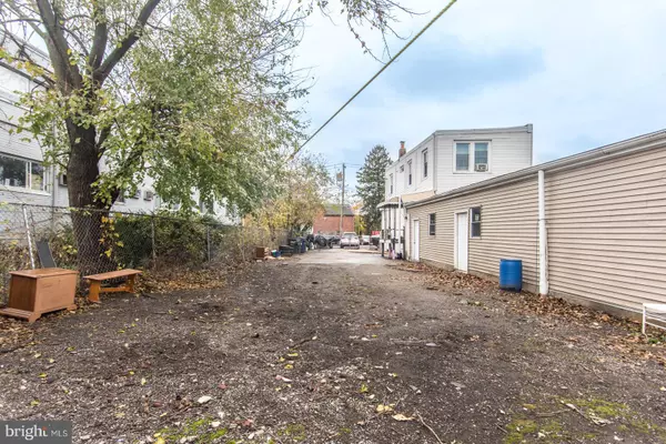 Philadelphia, PA 19120,4841 N 6TH ST