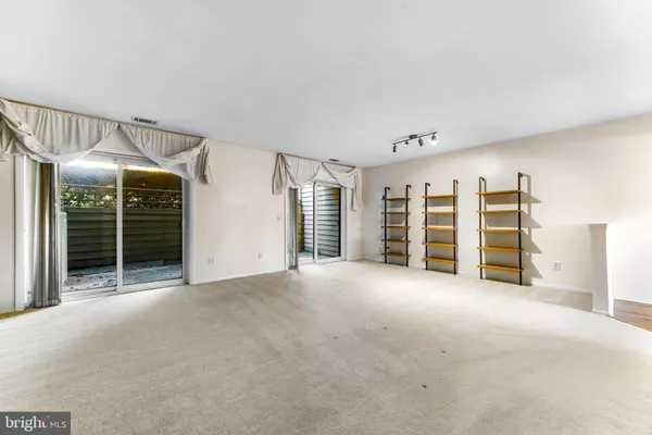 Baltimore, MD 21209,6909 JONES VIEW DR #1A