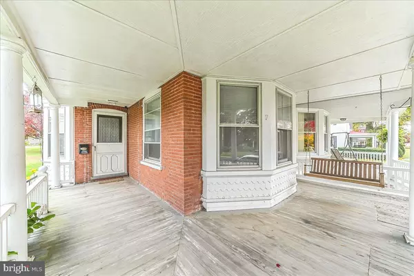 Oxford, PA 19363,113 PINE ST