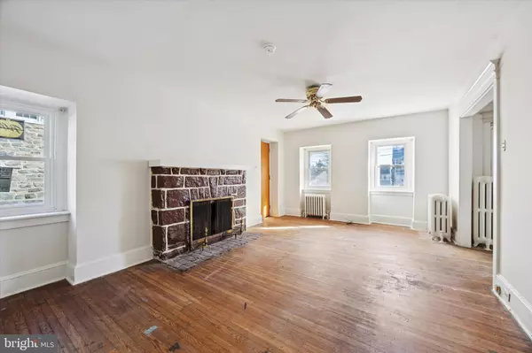 Upper Darby, PA 19082,46 COPLEY RD