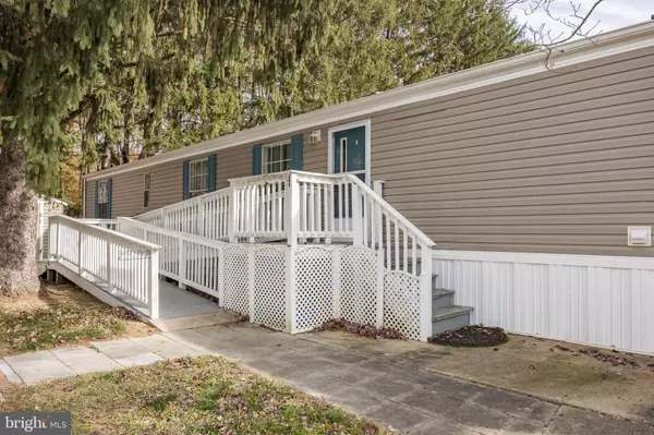 15 CLAYTON DR, Clayton, DE 19938