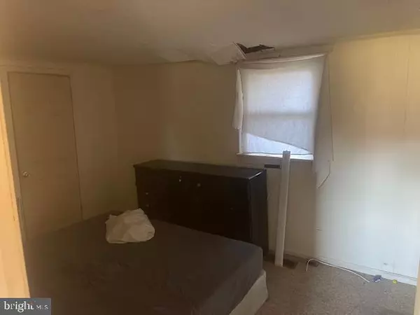 Warsaw, VA 22572,10267 RICHMOND RD