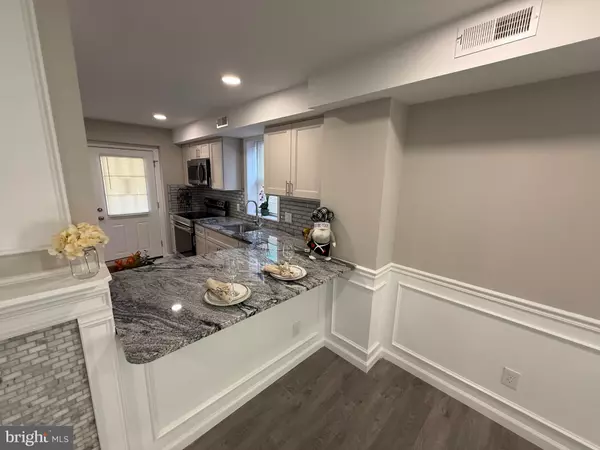 Philadelphia, PA 19151,521 N 67TH ST