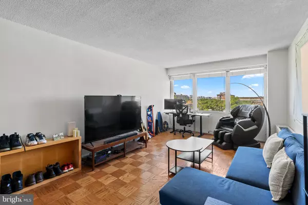 Washington, DC 20024,1301 DELAWARE AVE SW #N725