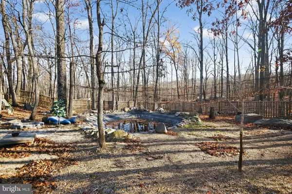 Capon Bridge, WV 26711,227 HAINES DR